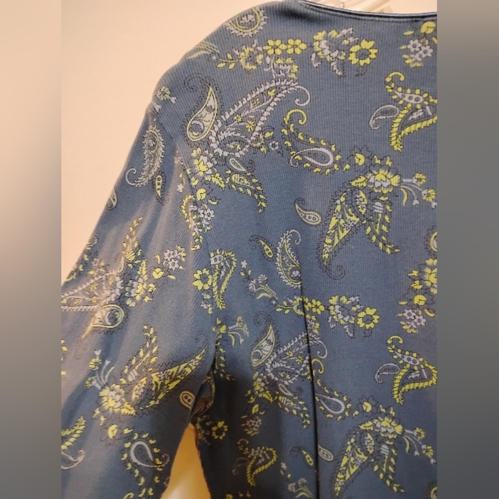 WHITE&STAG STRETCH WOMAN 95%Cotton 5%Spandex Blue Paisley LongSleeve Top 14W/16W - Picture 4 of 5